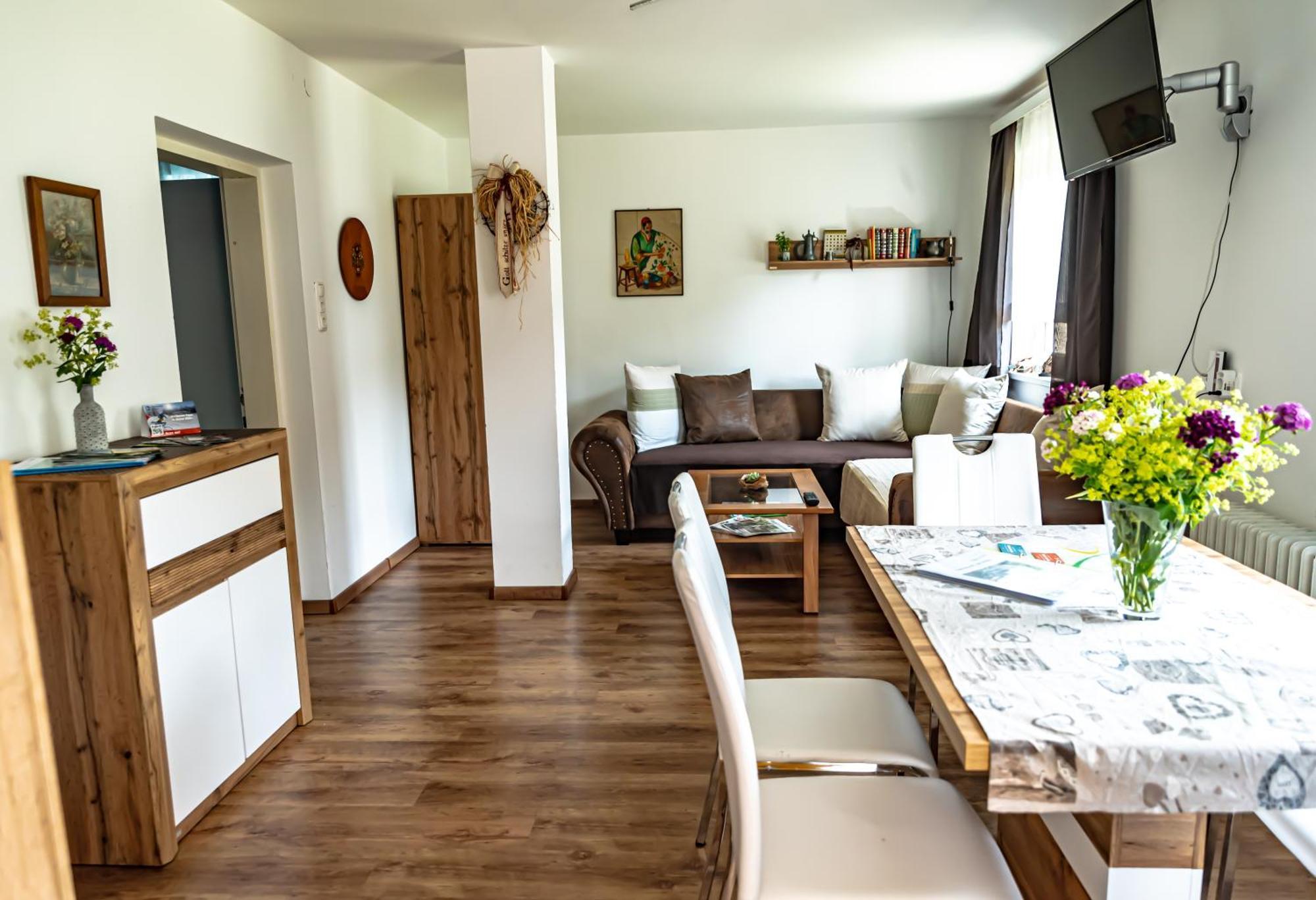 Haus-Am-Sonnenweg Apartment Lackenhof Luaran gambar